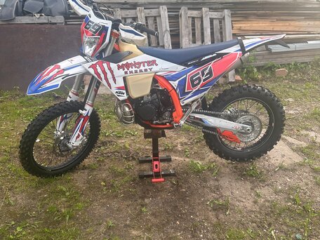 2024 KTM 300 EXC, белый, 900000 рублей, вид 2