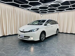 2012 Toyota Wish II, белый, 1669000 рублей, вид 2