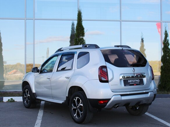 2017 Renault Duster I Рестайлинг, серебристый, 1530000 рублей - вид 5