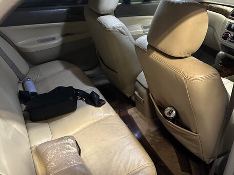 2001 Mitsubishi Lancer Cedia IX, белый, вид 5