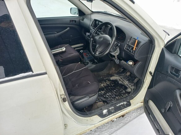 2005 Toyota Probox I, белый, 400000 рублей - вид 6