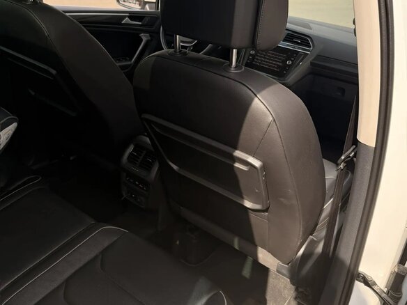 2019 Volkswagen Tiguan II, белый, 2575000 рублей - вид 12