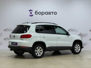 2014 Volkswagen Tiguan I Рестайлинг, белый, 1200000 рублей, вид 3