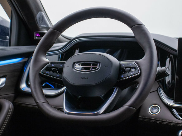 2026 Geely Monjaro (Xingyue L) I Рестайлинг 2 (China Market), чёрный - вид 14