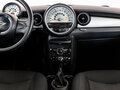 2011 Mini Hatch One II (R56) Рестайлинг, белый, 775000 рублей - вид 10