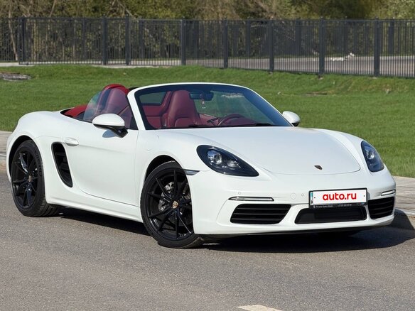 2022 Porsche Boxster IV 718 (982), белый, 7990000 рублей - вид 2