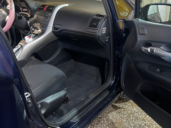 2008 Toyota Auris I, синий, 700000 рублей - вид 13