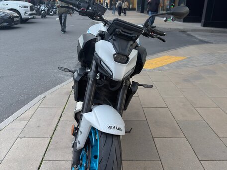 2026 Yamaha MT-07 (FZ-07), серый, 1250000 рублей, вид 5