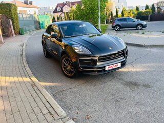 2022 Porsche Macan I Рестайлинг 2, чёрный, 4539000 рублей, вид 4
