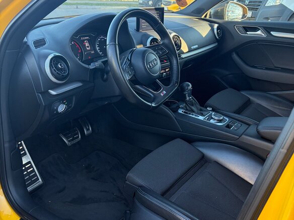 2016 Audi A3 III (8V) Рестайлинг, жёлтый - вид 5