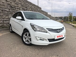 2015 Hyundai Solaris I Рестайлинг, белый, 880000 рублей, вид 3