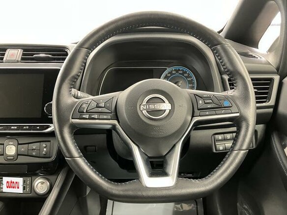 2022 Nissan Leaf II (ZE1), голубой, 1855000 рублей - вид 17