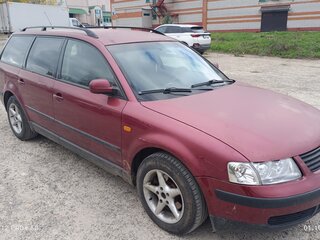 1997 Volkswagen Passat B5, красный, 175000 рублей, вид 4