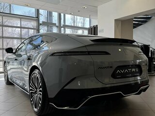 2026 Avatr 12, синий, 8590000 рублей, вид 5