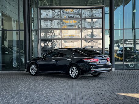 2019 Toyota Camry VIII (XV70), синий, 2899000 рублей, вид 5