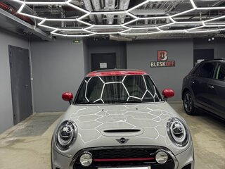 2019 Mini Hatch JCW III (F55/F56) Рестайлинг, серебристый, 2600000 рублей, вид 2