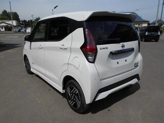 2023 Nissan Dayz MHEV II, белый, 899000 рублей, вид 3