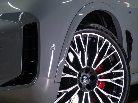 2026 BMW X5 40i IV (G05/G18) Рестайлинг, серый, 15990000 рублей - вид 5