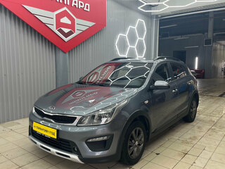 2017 Kia Rio X-Line IV, серебристый, 1410000 рублей, вид 3