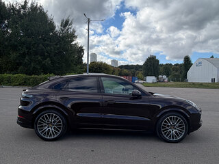 2021 Porsche Cayenne Coupé III, коричневый, 8000000 рублей, вид 3
