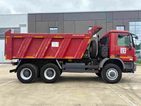 2018 Mercedes-Benz Actros, красный, 9980000 рублей, вид 2