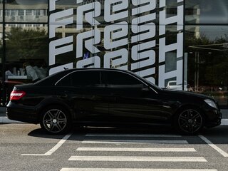 2009 Mercedes-Benz E-Класс 220 5G-Tronic IV (W212, S212, C207), чёрный, 1069000 рублей, вид 5
