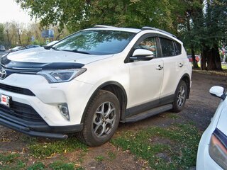 2016 Toyota RAV4 IV (XA40) Рестайлинг, белый, 2000000 рублей, вид 1
