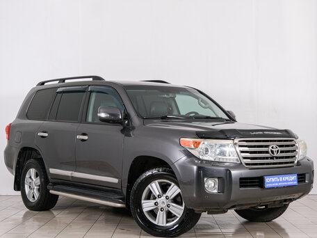 Toyota Land Cruiser 200 Series Рестайлинг 1