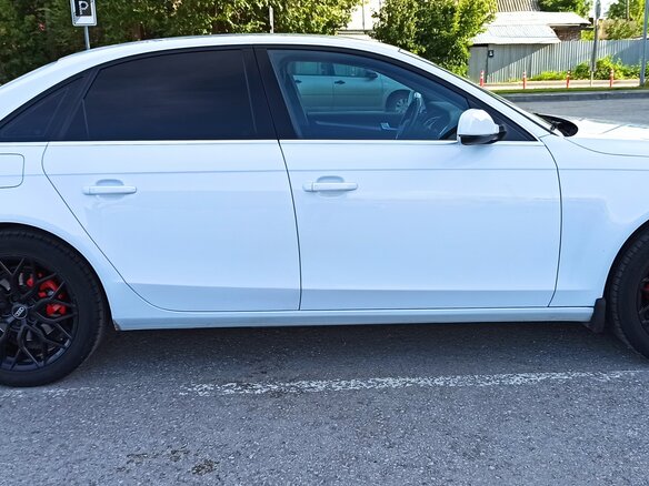 2012 Audi A4 IV (B8) Рестайлинг, белый, 1400000 рублей - вид 5