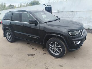 2018 Jeep Grand Cherokee IV (WK2) Рестайлинг, чёрный, 3300000 рублей, вид 3