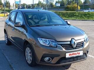 2018 Renault Sandero II Рестайлинг, коричневый, 825000 рублей, вид 3