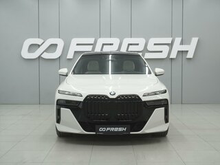 2022 BMW 7 серии 760i xDrive VII (G70), белый, 11990000 рублей, вид 3
