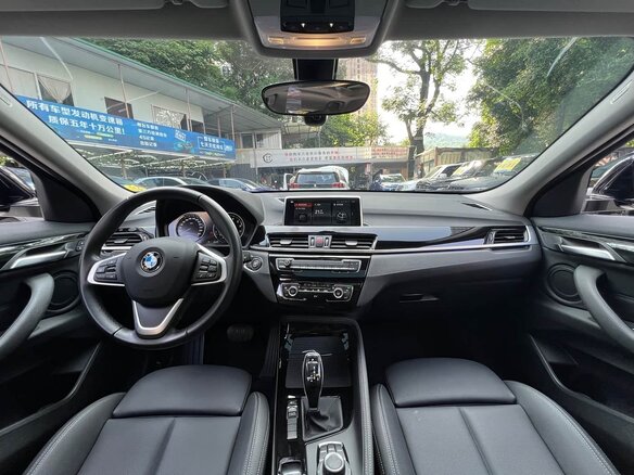 2021 BMW X2 sDrive20i I (F39), синий, 1600000 рублей - вид 9