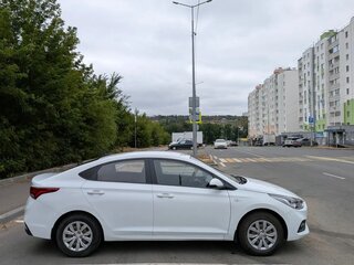 2019 Hyundai Solaris II, белый, 599000 рублей, вид 1