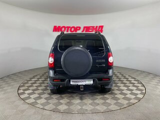 2018 Chevrolet Niva I Рестайлинг, чёрный, 763000 рублей, вид 5