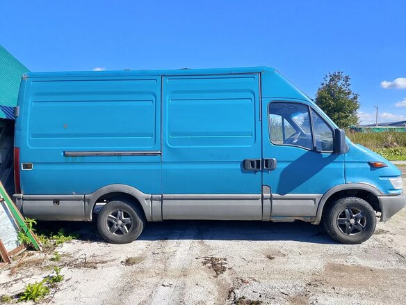 2004 Iveco Daily, голубой, 310000 рублей - вид 6