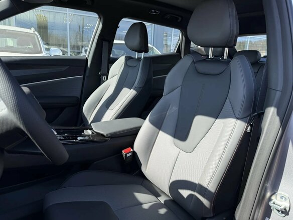 2026 Geely Cityray, серебристый - вид 13