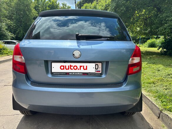 2009 Skoda Fabia II, серый - вид 5