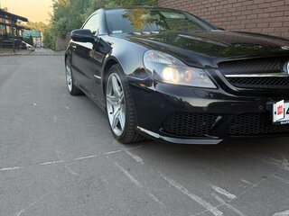 2008 Mercedes-Benz SL-Класс 550 V (R230) Рестайлинг 2, чёрный, 3000000 рублей, вид 3
