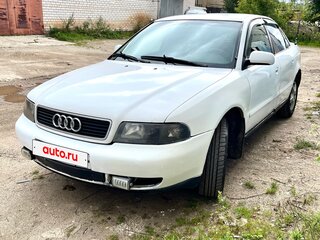 1996 Audi A4 I (B5), белый, 280000 рублей, вид 2