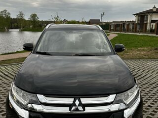 2016 Mitsubishi Outlander III Рестайлинг 2, чёрный, 1700000 рублей, вид 1