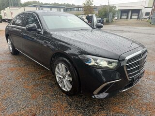 2026 Mercedes-Benz S-Класс 680 Long 4MATIC Guard VII (W223) Рестайлинг, чёрный, 155000000 рублей, вид 1