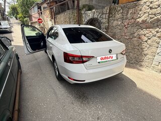 2016 Skoda Superb III, белый, 1800000 рублей, вид 5