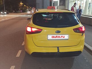 2018 Kia Ceed II Рестайлинг, жёлтый, 700000 рублей, вид 5