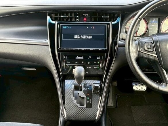 2017 Toyota Harrier III (XU60), чёрный, 1770017 рублей - вид 13