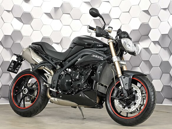 2013 Triumph Speed Triple, чёрный
