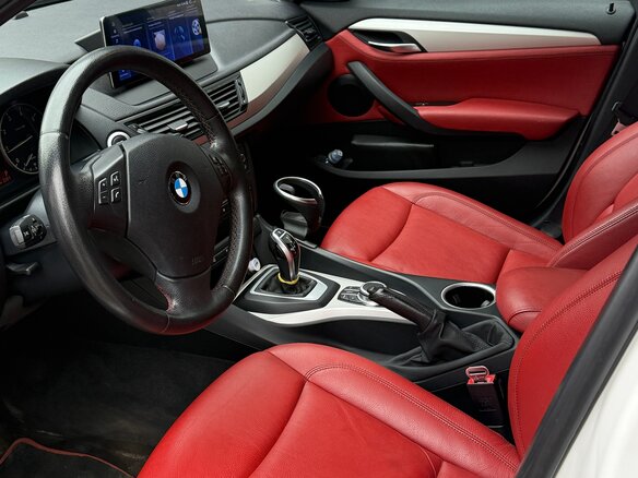 2014 BMW X1 20i I (E84) Рестайлинг, белый - вид 8