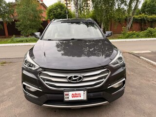 2017 Hyundai Santa Fe III Рестайлинг, серебристый, 1550000 рублей, вид 1