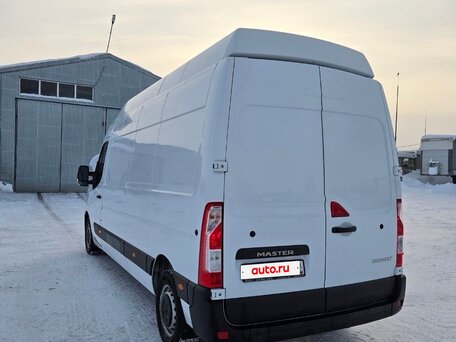 2021 Renault Master, белый, 4300000 рублей, вид 5