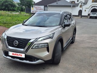 2021 Nissan X-Trail IV, коричневый, 3370000 рублей, вид 1
